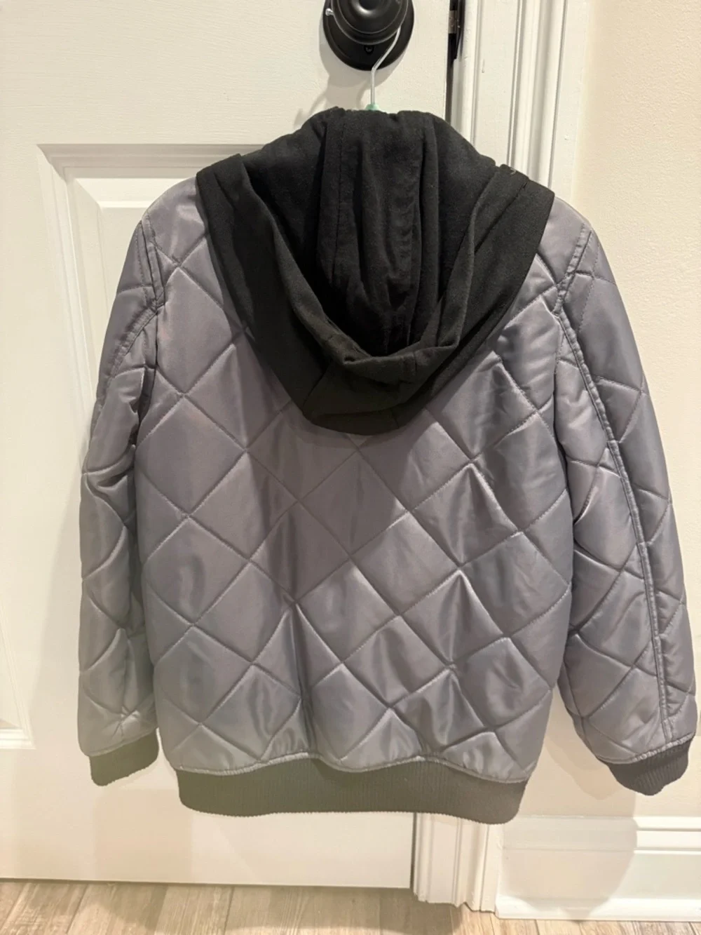 Univibe Jacket EUC Youth Large (10)